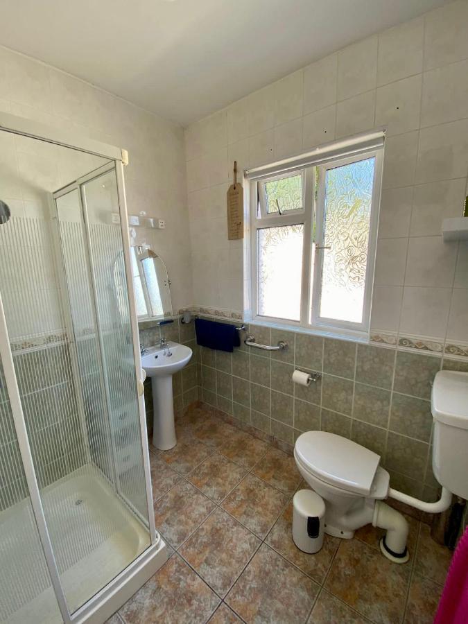 Lighthouse Farm Villa Грийнкасъл Екстериор снимка