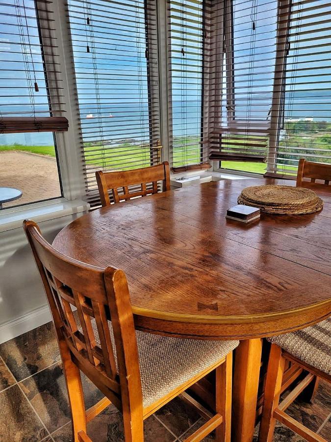 Lighthouse Farm Villa Грийнкасъл Екстериор снимка